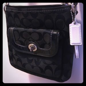 Coach signature swingback crossbody